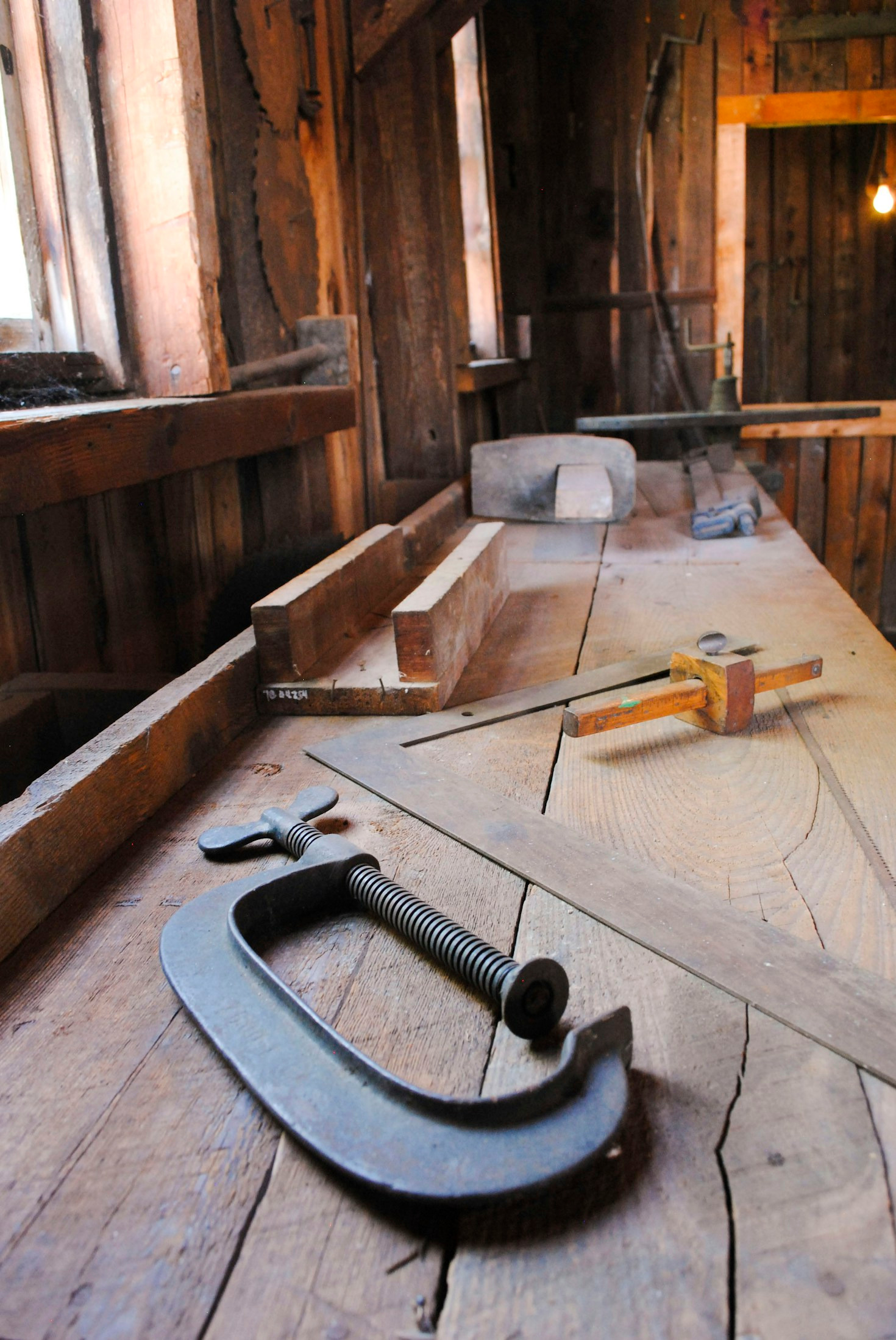 How to Choose the Perfect Tools for Woodworking